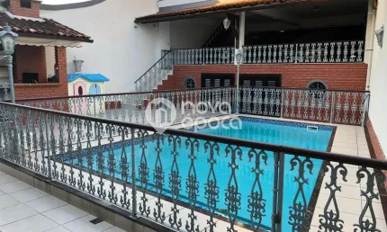 Casa em condomínio fechado com 4 quartos à venda na Rua André Cusaco, Jardim Guanabara, Rio de Janeiro