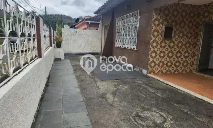 Casa com 3 quartos à venda na Rua Artur Neiva, Jardim Sulacap, Rio de Janeiro