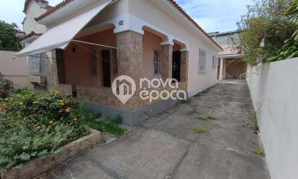 Casa com 3 quartos à venda na Rua Caetano da Silva, Cascadura, Rio de Janeiro