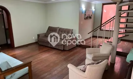 Casa em condomínio fechado com 4 quartos à venda na Rua Ibituruna, Maracanã, Rio de Janeiro