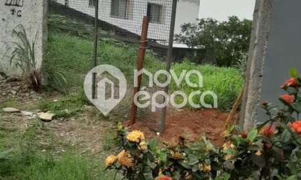 Terreno à venda na Rua Auvernia, Tauá, Rio de Janeiro