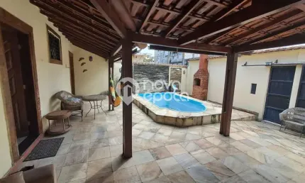 Casa em condomínio fechado com 3 quartos à venda na Rua Carice, Tauá, Rio de Janeiro