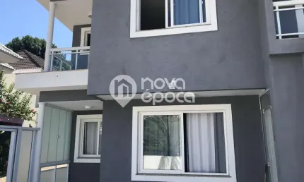 Freguesia (Jacarepaguá) | Casa de Vila 4 quartos, sendo 1 suite