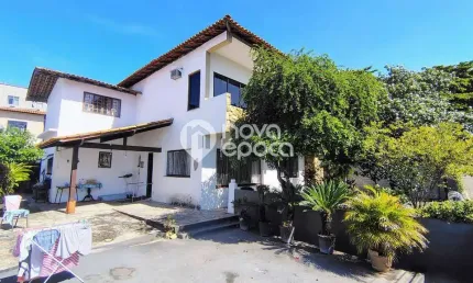 Casa em condomínio fechado com 5 quartos à venda na Rua Orestes Rosolia, Jardim Guanabara, Rio de Janeiro