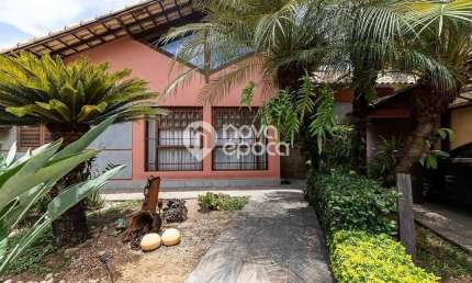 Casa em condomínio fechado com 3 quartos à venda na Rua Severiano da Fonseca, Jardim Guanabara, Rio de Janeiro