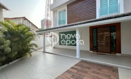 Casa em condomínio fechado com 4 quartos à venda na Avenida das Américas, Barra da Tijuca, Rio de Janeiro