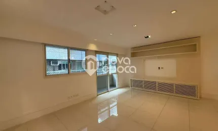 Apartamento com 3 quartos à venda na Avenida Lineu de Paula Machado, Lagoa, Rio de Janeiro