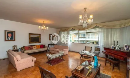 Laranjeiras | Apartamento 4 quartos, sendo 3 suites