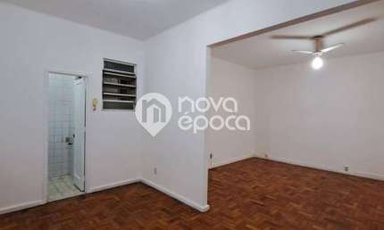 Kitnet / Stúdio à venda na Rua Buarque de Macedo, Flamengo, Rio de Janeiro