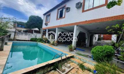 Casa em condomínio fechado com 4 quartos à venda na Rua Apereia, Jardim Guanabara, Rio de Janeiro