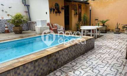 Casa com 3 quartos à venda na Rua Licínio Barcelos, Irajá, Rio de Janeiro