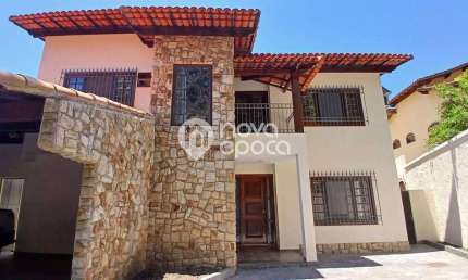 Casa com 4 quartos à venda na Rua Alfredo Magioli, Grajaú, Rio de Janeiro