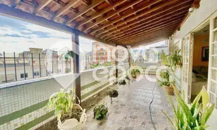 Jardim Botânico | Cobertura 4 quartos, sendo 1 suite