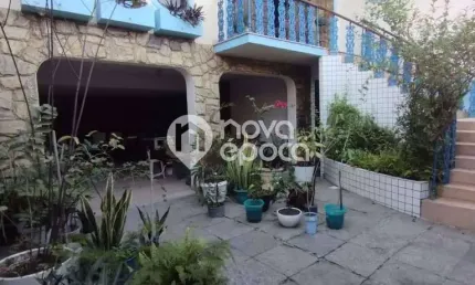 Freguesia (Jacarepaguá) | Casa 4 quartos, sendo 2 suites