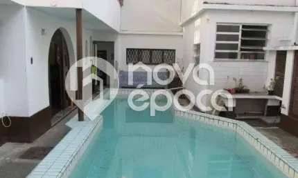 Casa com 5 quartos à venda na Rua Itabaiana, Grajaú, Rio de Janeiro
