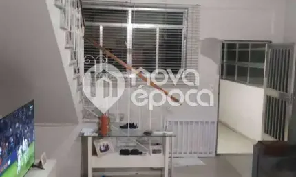 Casa à venda na Praça Nossa Senhora das Dores, Pavuna, Rio de Janeiro