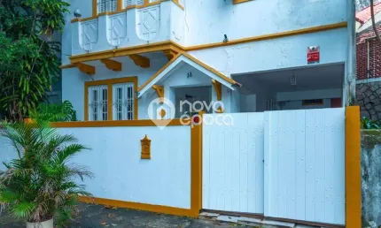 Casa com 3 quartos à venda na Rua Odílio Bacelar, Urca, Rio de Janeiro