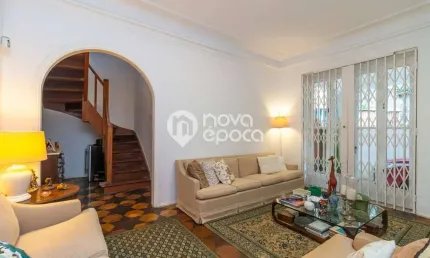 Casa com 3 quartos à venda na Rua Odílio Bacelar, Urca, Rio de Janeiro
