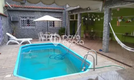 Casa com 2 quartos à venda na Rua Hugo Baldessarini, Vista Alegre, Rio de Janeiro