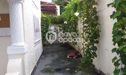Casa com 4 quartos à venda na Rua Botucatu, Grajaú, Rio de Janeiro