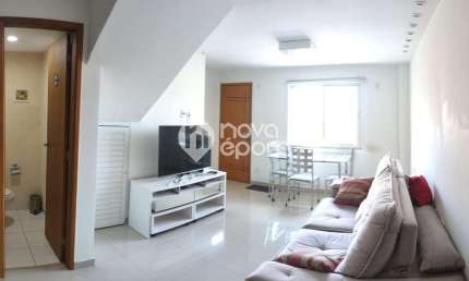 Freguesia (Jacarepaguá) | Casa de Vila 2 quartos, sendo 2 suites