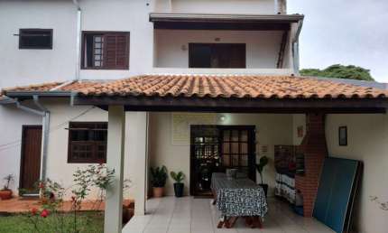 Casa / Sobrado no Residencial dos Imigrantes em Holambra