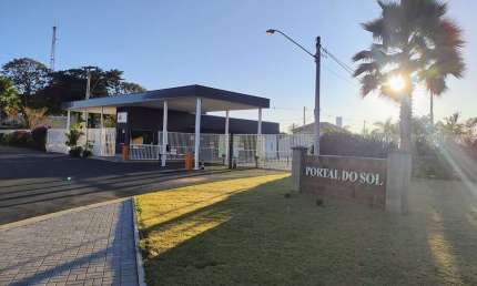 Terreno em Condomínio no Residencial Portal do Sol em Holambra