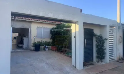 Casa com 2 quartos à venda na Rua Timmermans 361, 361, Parque Residencial Imigrantes, Holambra