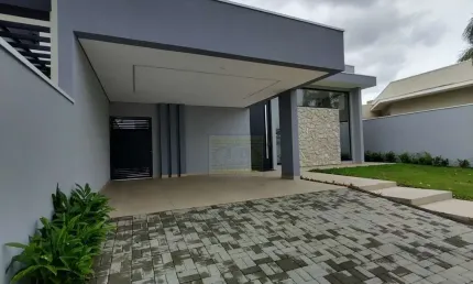 Casa / Sobrado em Condomínio no Residencial Nova Holanda em Holambra