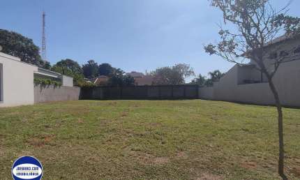 Terreno / Lote no Residencial Portal do Sol em Holambra