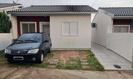 Casa / Sobrado em Condomínio no Vila das Tulipas  em Holambra