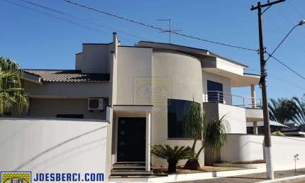 Casa / Sobrado no Portal dos Manacas em Artur Nogueira