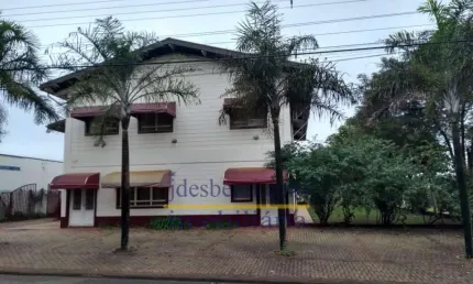 Conj. Comercial / Sala no Residencial dos Imigrantes em Holambra