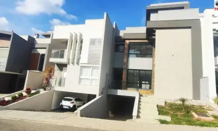 TRIPLEX A VENDA NO CONDOMÍNIO BOULEVARD PRIVILLEGE NO BAIRRO UBERABA
