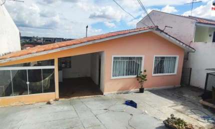 CASA A VENDA NO BAIRRO UBERABA, PRÓXIMO AO CLUBE NIKEI