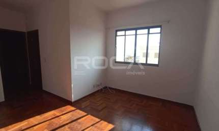 Venda de Apartamentos / Padrão na cidade de São Carlos