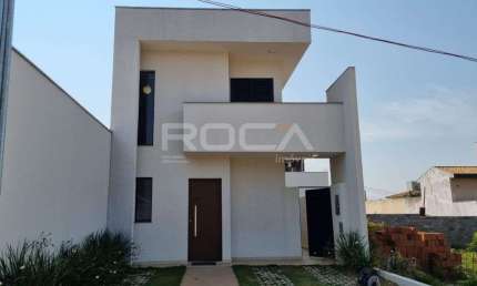 Casa à venda no Condomínio Parque dos Timburis em São Carlos