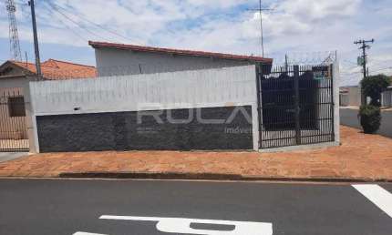 Casa à venda na Vila Boa Vista, São Carlos - 2 dormitórios e 3 vagas de garagem!