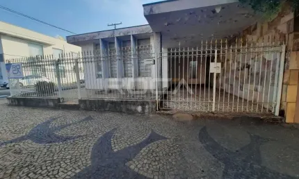 Casa com 4 quartos à venda na Avenida Sallum, 504, Vila Prado, São Carlos