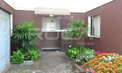 Venda de Apartamentos / Padrão na cidade de São Carlos
