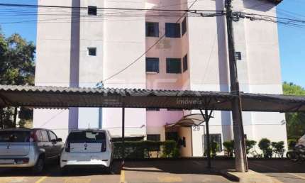 Venda de Apartamentos / Padrão na cidade de São Carlos