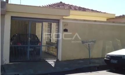 Casa à venda no bairro Jardim São João Batista em São Carlos