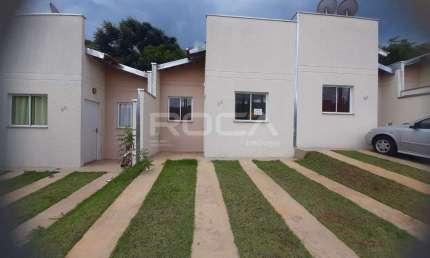 Linda Casa de 2 Dormitórios à Venda em Residencial Bosque dos Jatobás, São Carlos