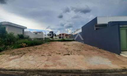 Terreno à venda no Jardim de Cresci, São Carlos - Excelente oportunidade!