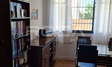Venda de Apartamentos / Padrão na cidade de São Carlos