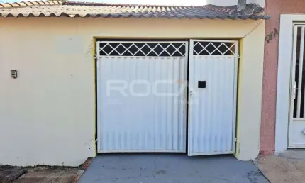 Casa com 2 quartos à venda na Rua Maristela Tagliatella Custódio, 1343, Cidade Aracy, São Carlos