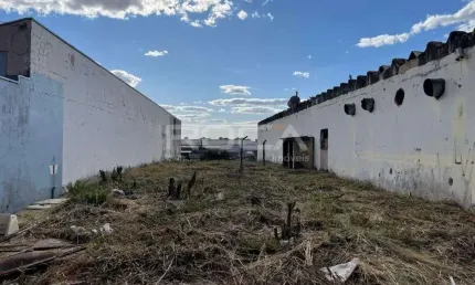 Terreno padrão à venda na Vila Celina, São Carlos - Oportunidade única!