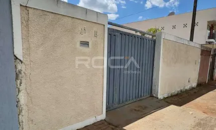 Casa padrão à venda em São Carlos - Vila Monteiro, 2 suítes e 2 garagens