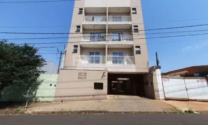 Venda de Apartamentos / Padrão na cidade de São Carlos