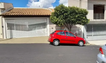 Casa de alto padrão com 3 dormitórios no Jardim de Cresci, São Carlos